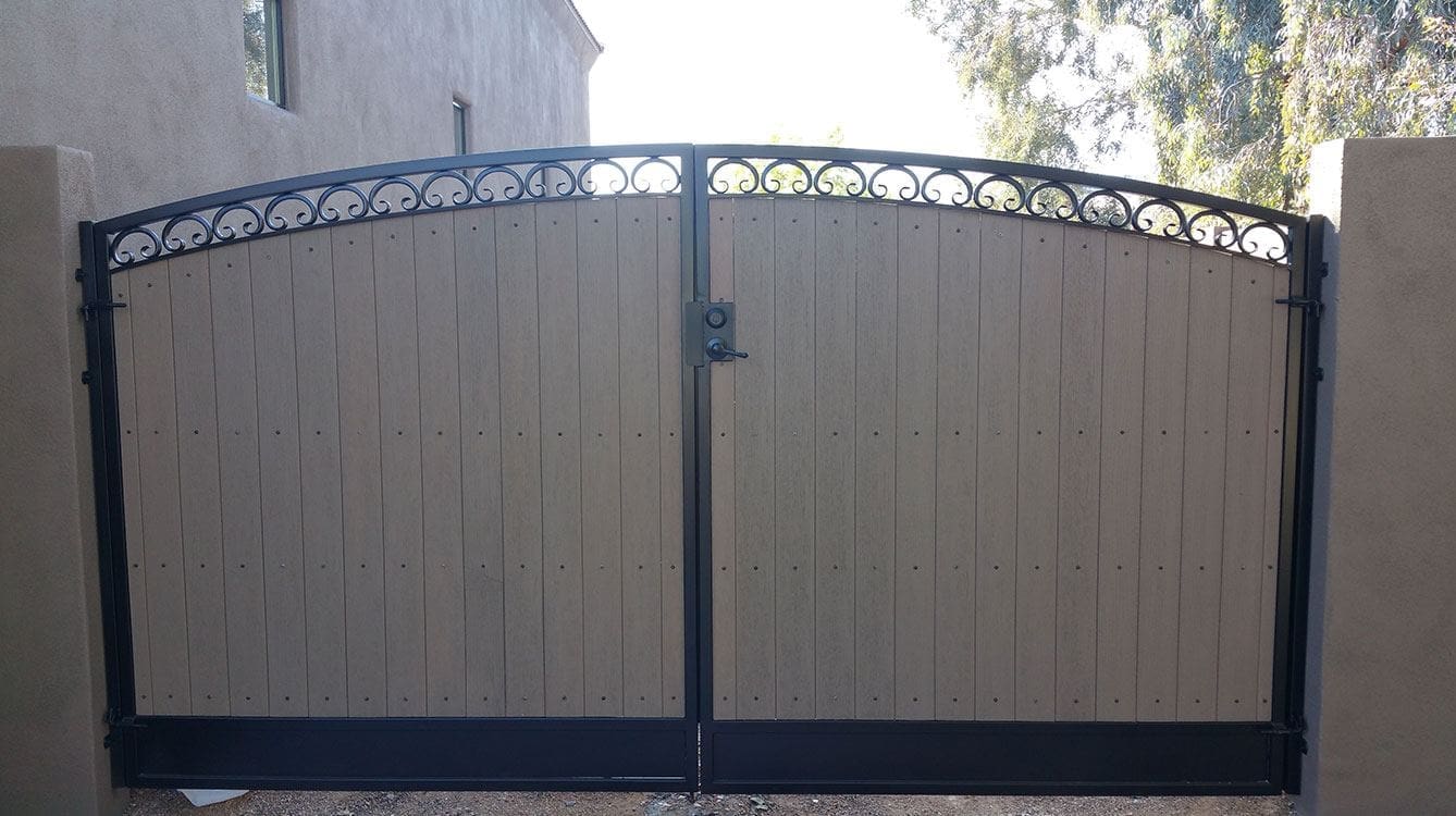 fence gate3