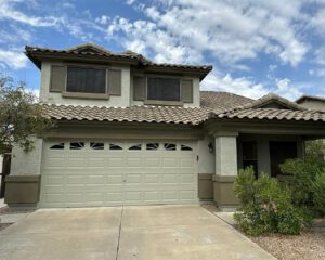 Phoenix home exterior using elastomeric stucco paint
