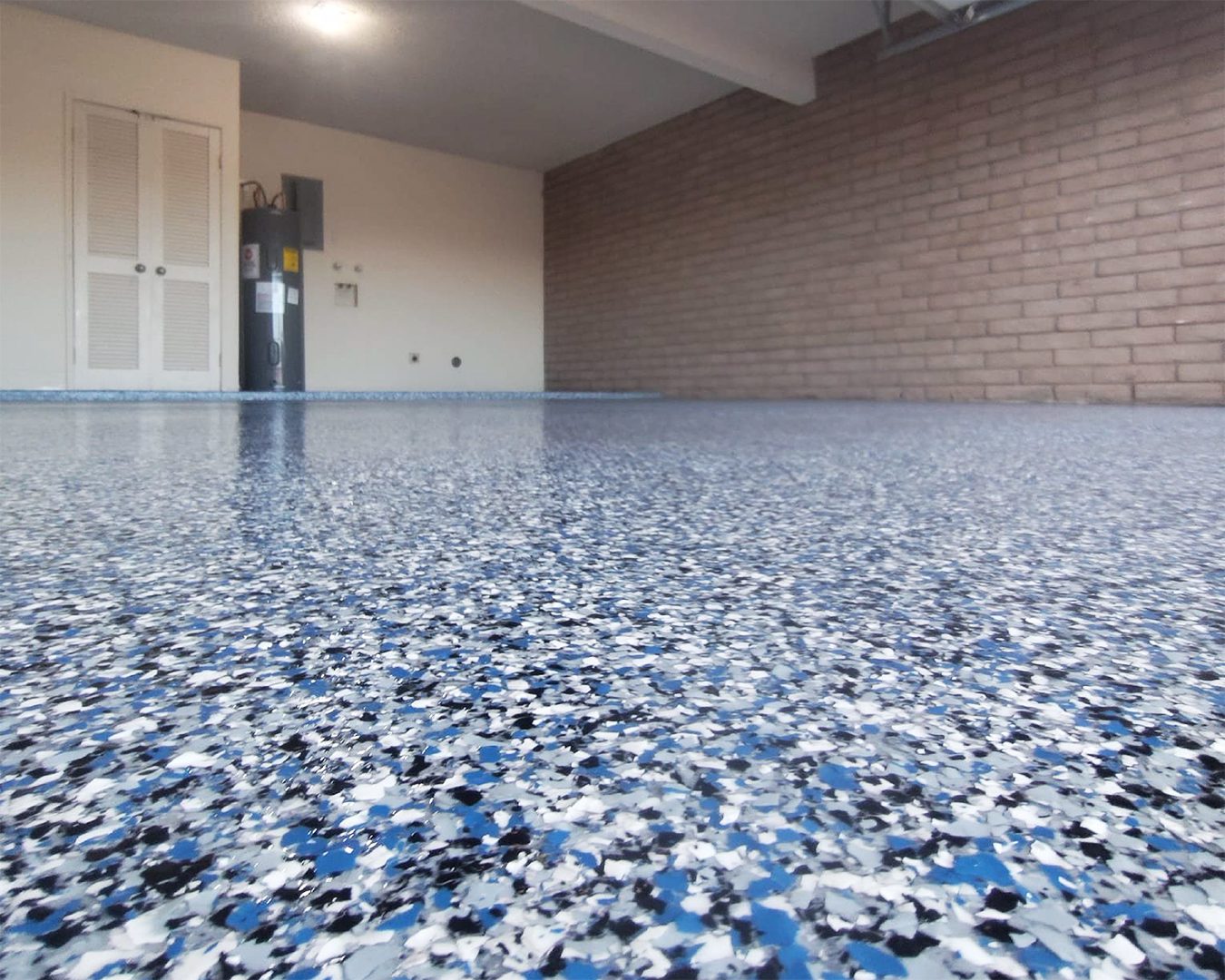 Epoxy garage in Oro Valley home