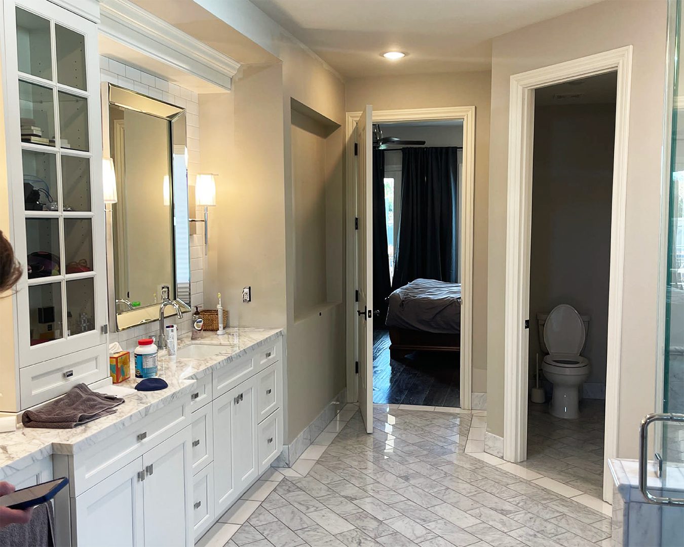 Painted bathroom in Paradise Valley home