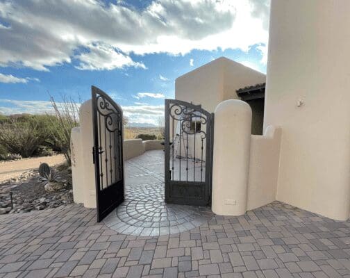 Fence and Gate Painting Costs in Tucson: What to Expect 3 fence and gate painting in Tucson