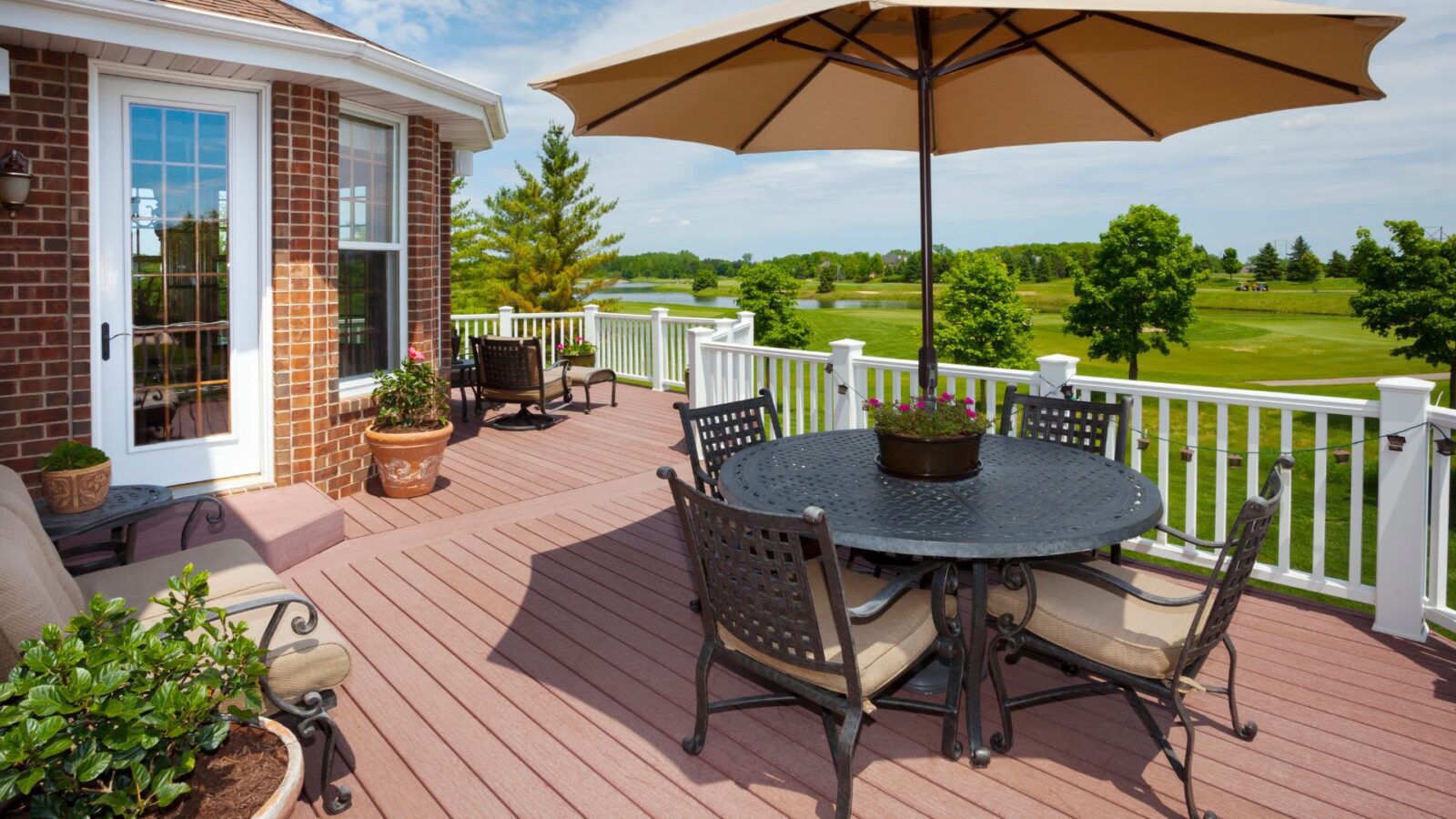 5 Tips For Painting Your Deck | Arizona Painting Company