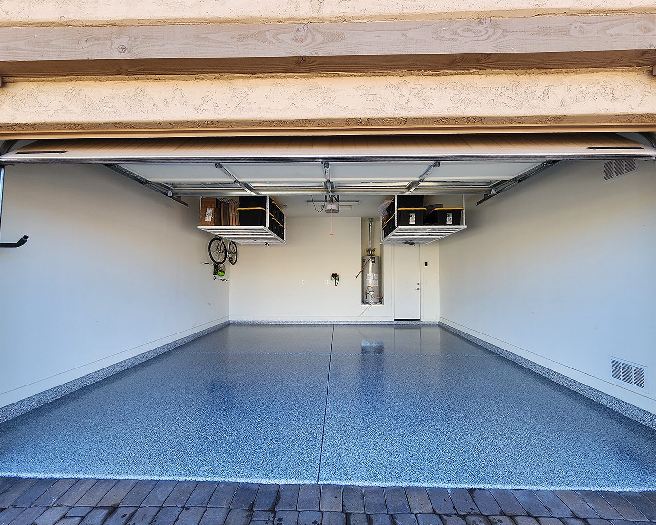 Phoenix garage with epoxy flooring